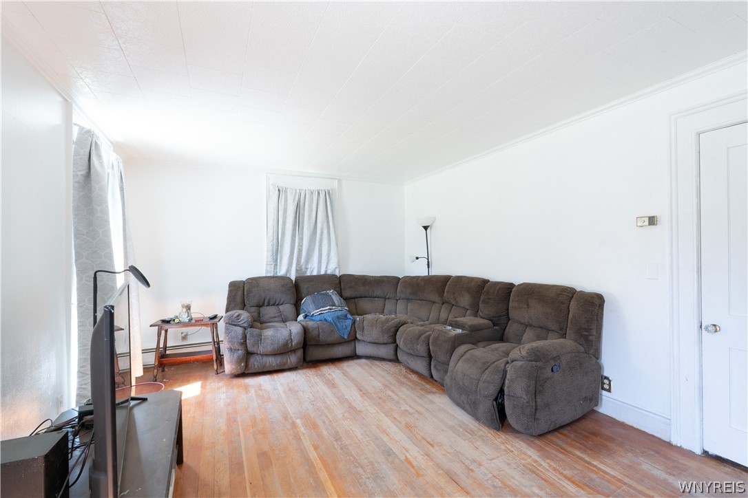 6 Pine Street Perry, NY 14530 - Photo 15 of 41 Living Room