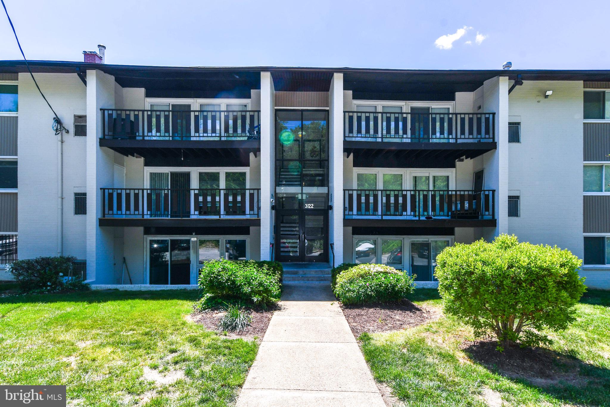 3122 Brinkley Road, Unit 302 Temple Hills, MD 20748 - Photo 2 of 30