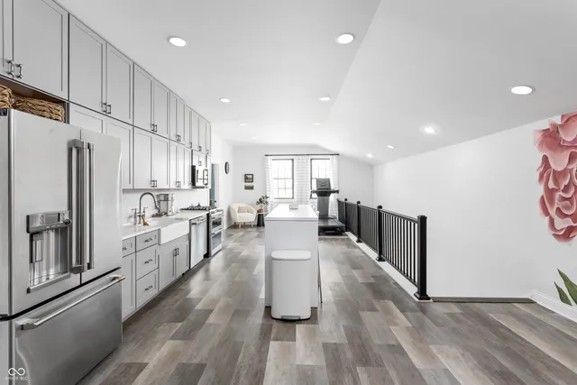 $5,000 | 1628 South East Street, Indianapolis, IN 46225