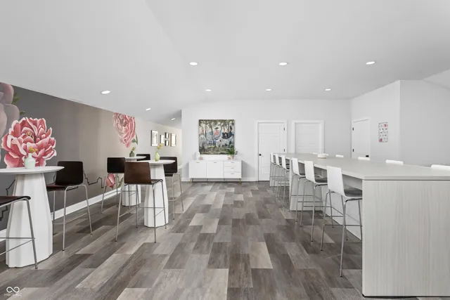 $5,000 | 1628 South East Street, Indianapolis, IN 46225