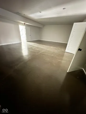 $5,000 | 1628 South East Street, Indianapolis, IN 46225