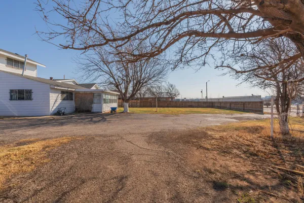 $275,000 | 905 North Travis Street, Amarillo, TX 79107