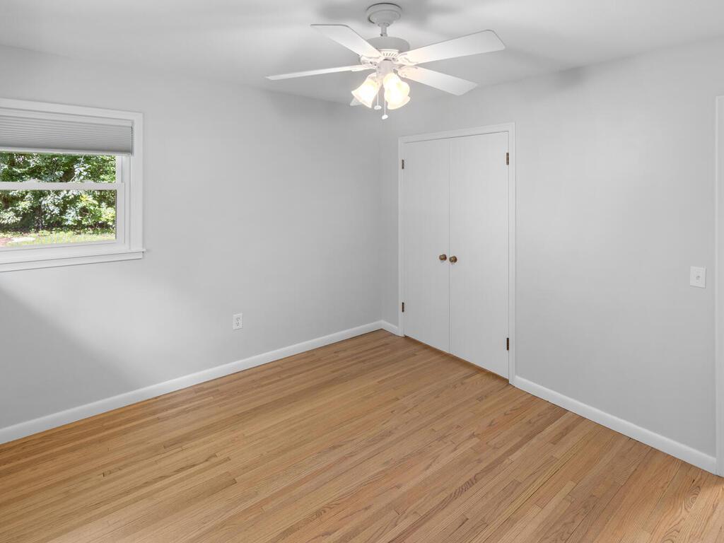 4820 Williston Road Minnetonka, MN 55345 - Photo 20 of 38