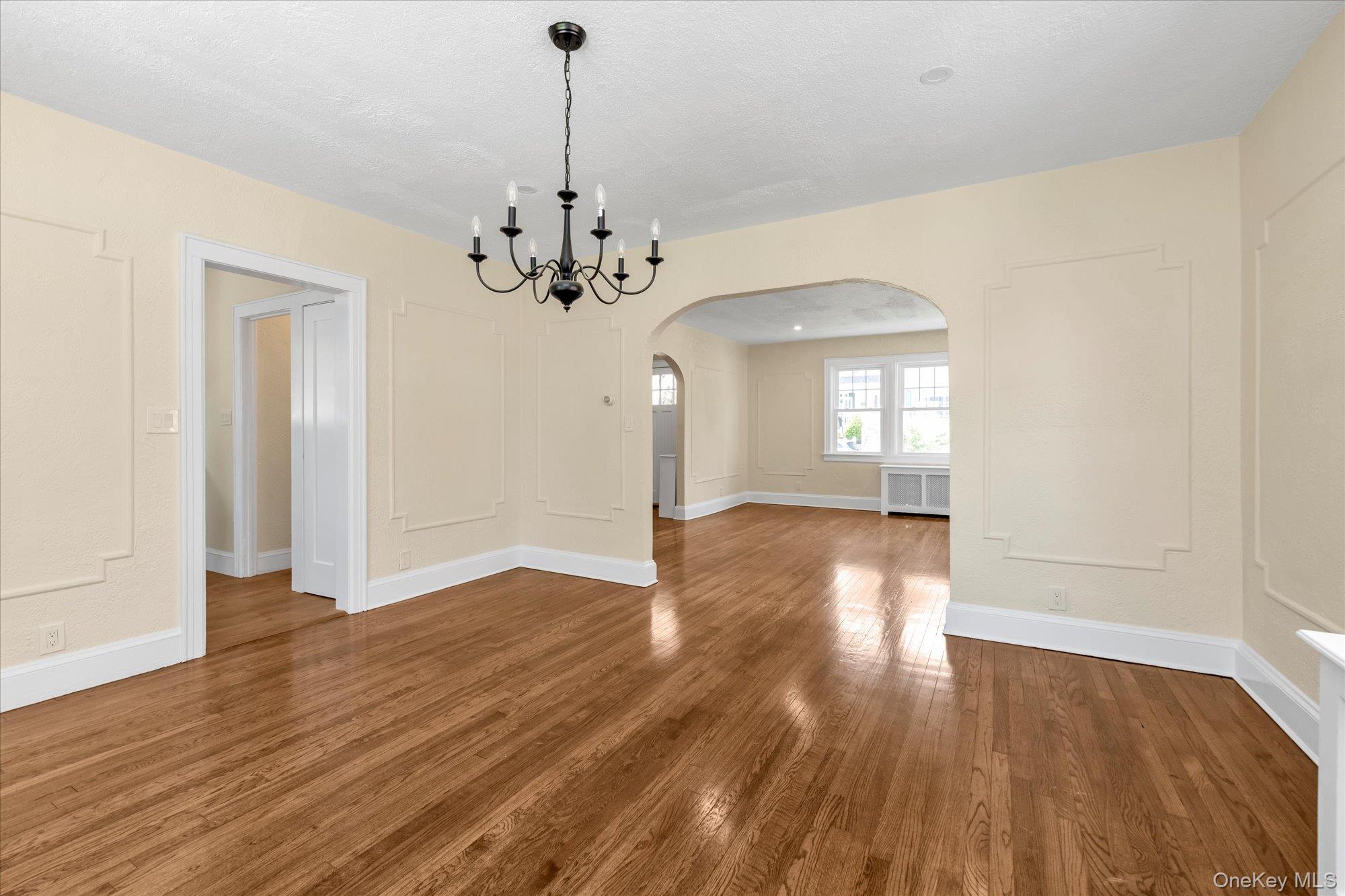 15 Hampton Road Lynbrook, NY 11563 - Photo 6 of 22 Dining Room 1