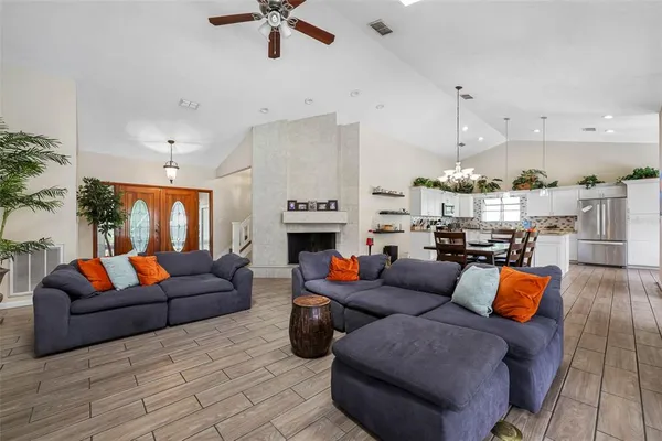 $574,900 | 413 Manor Boulevard, Palm Harbor, FL 34683