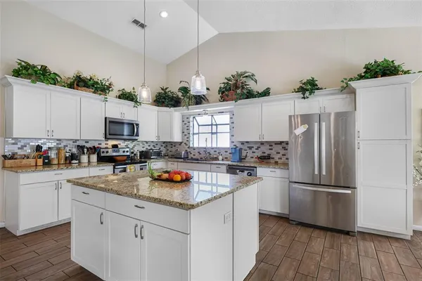 $574,900 | 413 Manor Boulevard, Palm Harbor, FL 34683