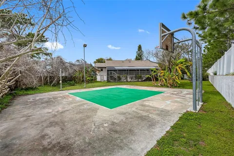 $574,900 | 413 Manor Boulevard, Palm Harbor, FL 34683