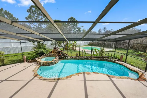 $574,900 | 413 Manor Boulevard, Palm Harbor, FL 34683