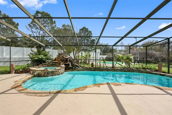 $574,900 | 413 Manor Boulevard, Palm Harbor, FL 34683