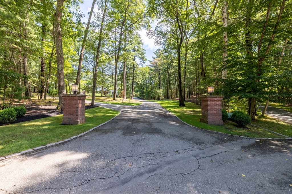 24 Appleton Lane Boxford, MA 01921 - Photo 36 of 42