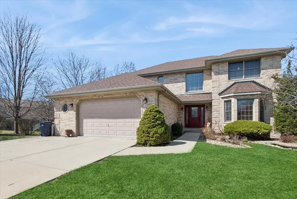 $4,500 | 11804 Long Run Drive, Orland Park, IL 60467