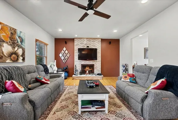 $4,500 | 11804 Long Run Drive, Orland Park, IL 60467