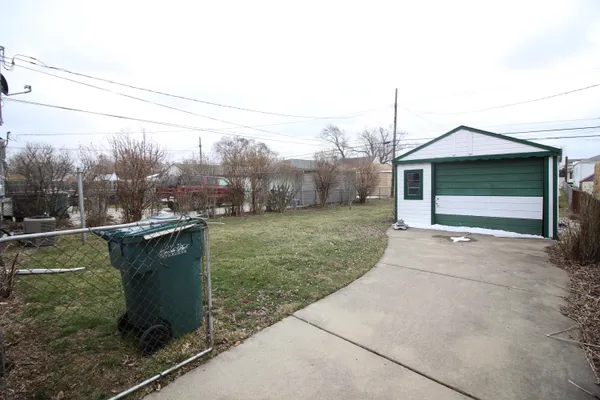 $133,000 | 573 Leblanc Street, Lincoln Park, MI 48146