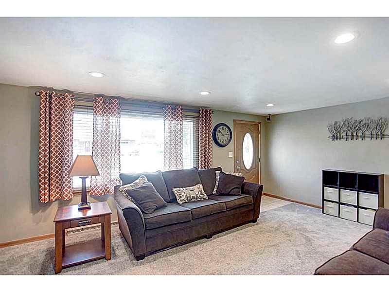 4809 Mesa Lane Springfield, OH 45503 - Photo 2 of 25