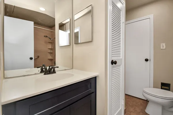 $1,600 | 793 Davis Road, Unit 107, League City, TX 77573