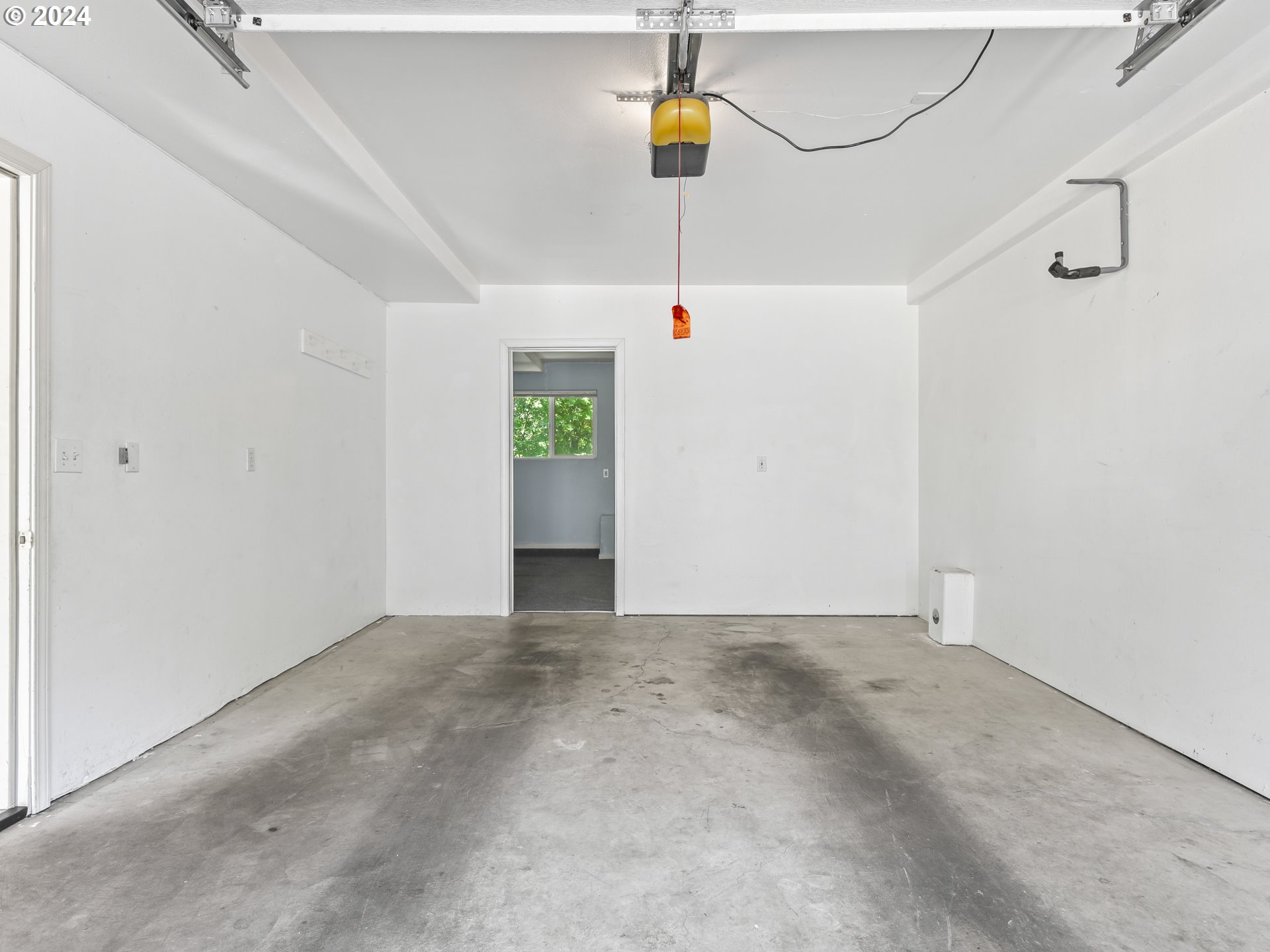 14315 Southwest Cougar Ridge Drive Beaverton, OR 97008 - Photo 20 of 21 a view of an empty room