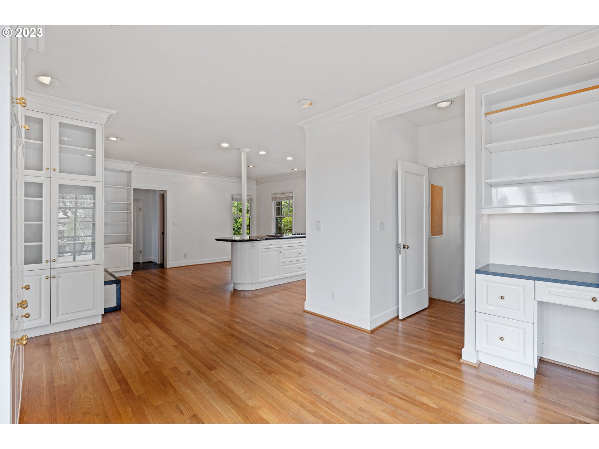 2861 Northwest Cumberland Road Portland, OR 97210 - Photo 18 of 45 Gallery Image 18