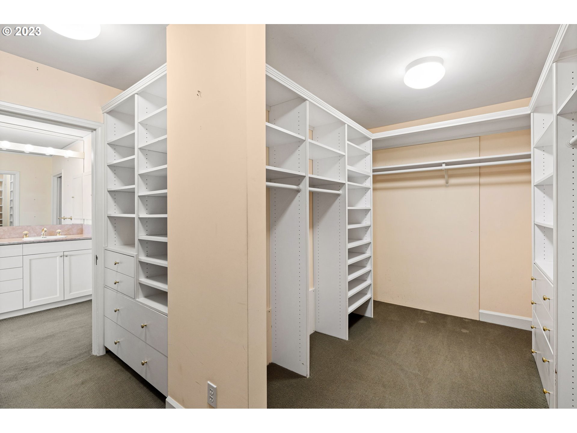 2861 Northwest Cumberland Road Portland, OR 97210 - Photo 25 of 45 Gallery Image 25