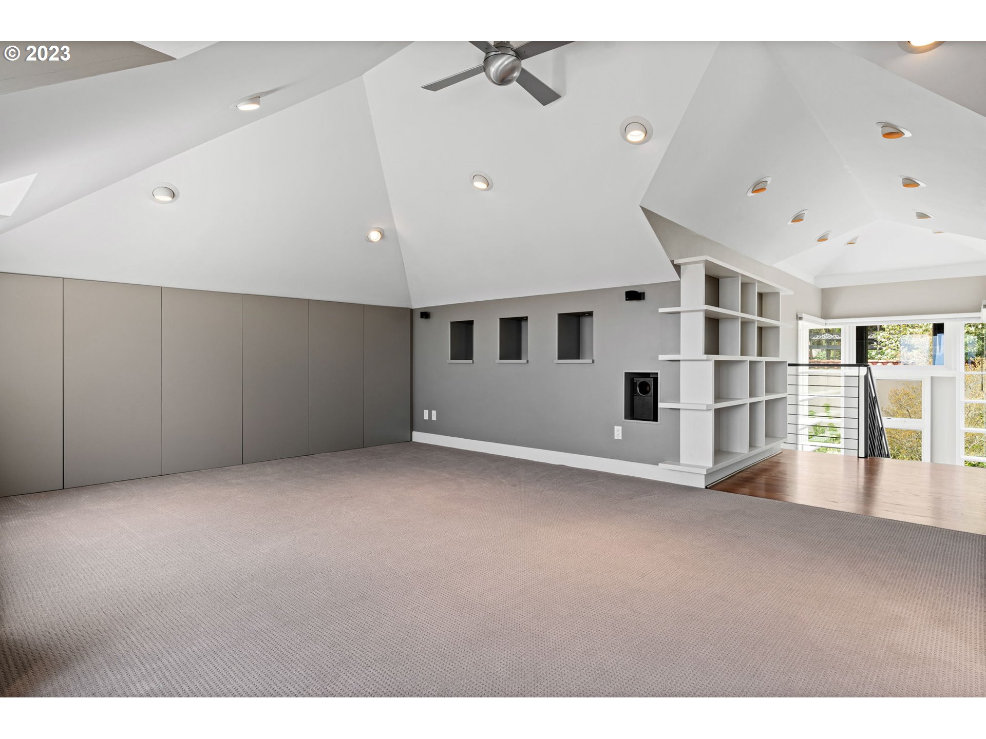 2861 Northwest Cumberland Road Portland, OR 97210 - Photo 36 of 45 Gallery Image 36