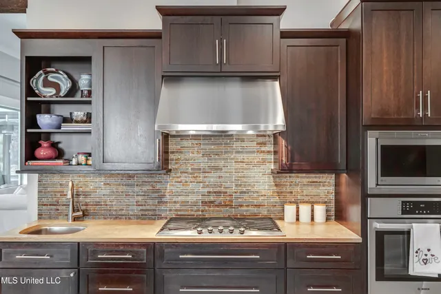 $599,900 | 180 Wright's Mill Drive, Madison, MS 39110