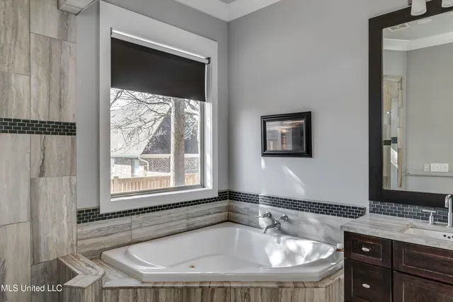 $599,900 | 180 Wright's Mill Drive, Madison, MS 39110