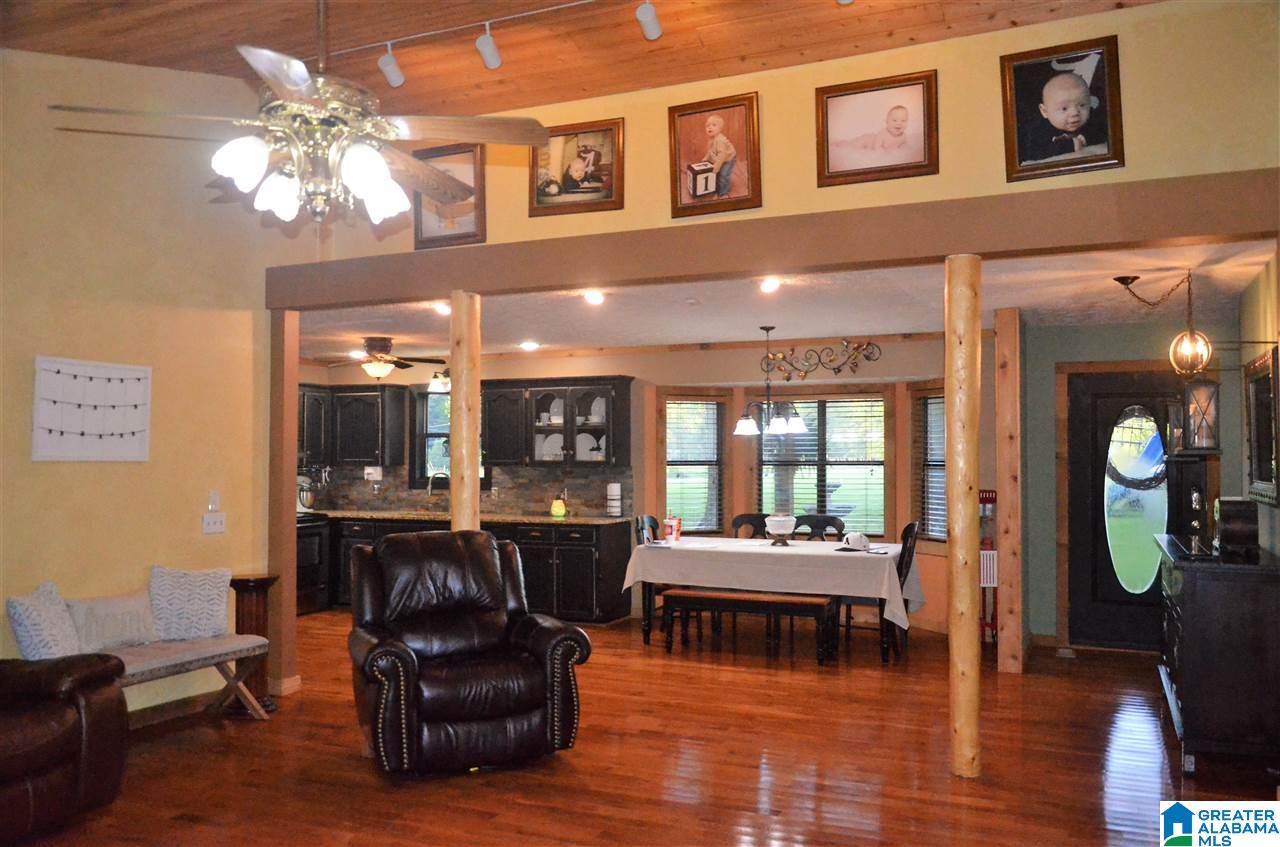 915 Jones Road Ohatchee, AL 36271 - Photo 4 of 42
