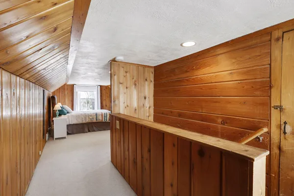 $2,300 | 3401 Buchanan Street Northeast, Minneapolis, MN 55418