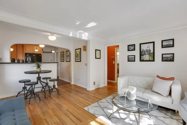 $2,300 | 3401 Buchanan Street Northeast, Minneapolis, MN 55418