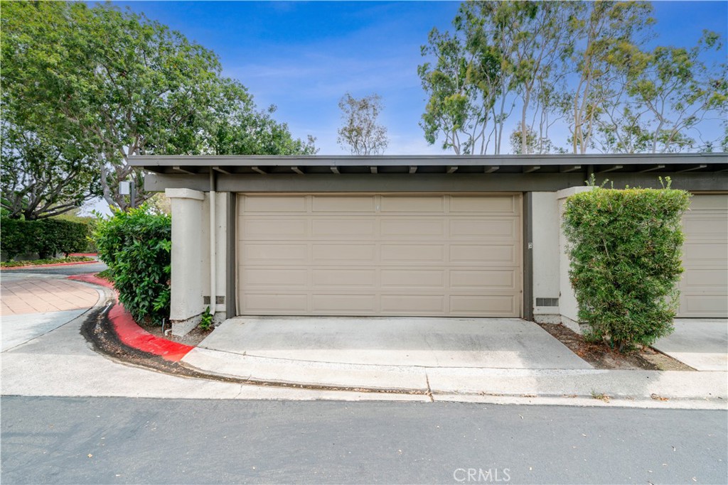 18 Rana, Unit 58 Irvine, CA 92612 - Photo 28 of 35 Gallery Image 28