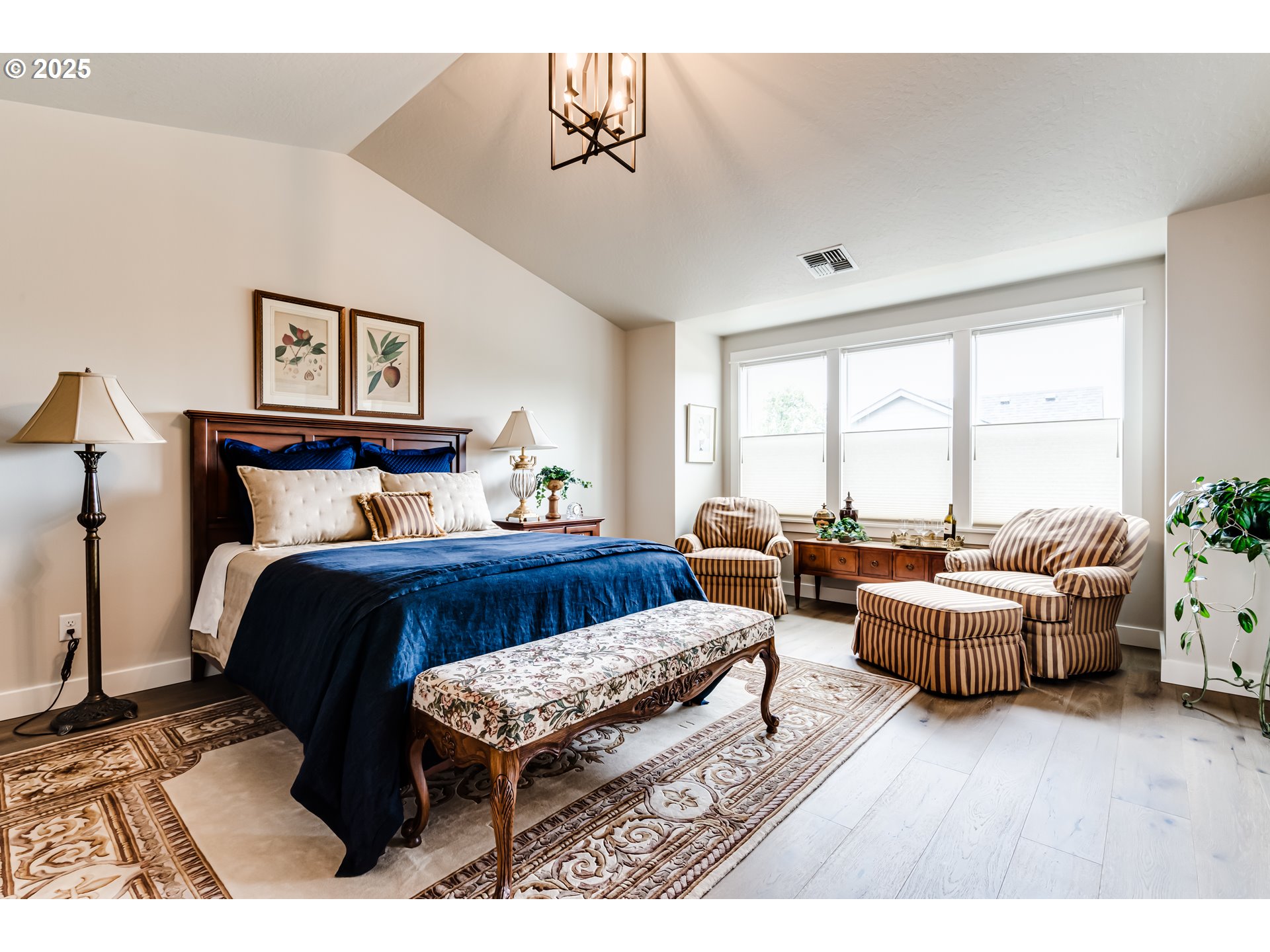 1489 Taylor Street Eugene, OR 97402 - Photo 27 of 47 a bedroom with furniture and a large window