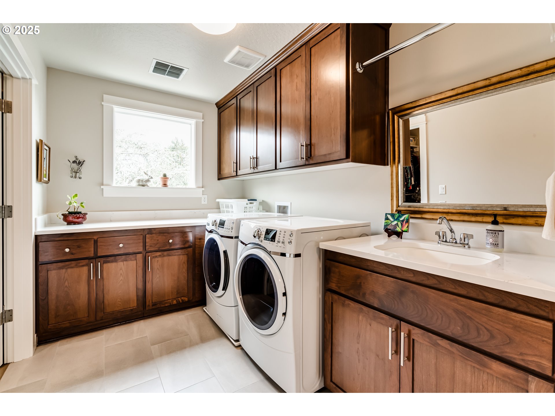 1489 Taylor Street Eugene, OR 97402 - Photo 35 of 47 a kitchen with a sink cabinets and window