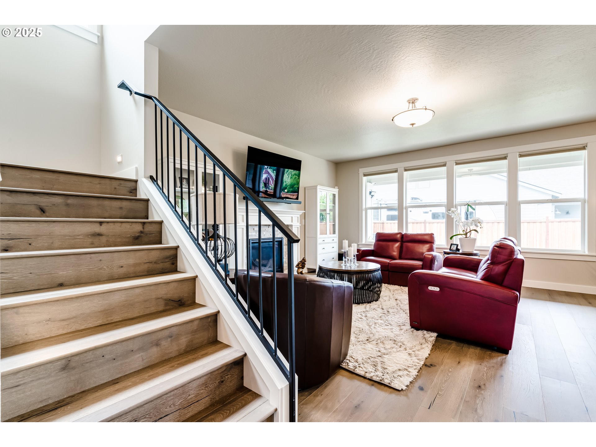 1489 Taylor Street Eugene, OR 97402 - Photo 9 of 47 a living room with furniture windows and a dining table