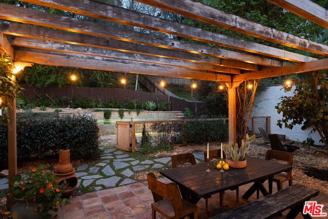 1200 Avenue 64 Pasadena, CA 91105 - Photo 57 of 62