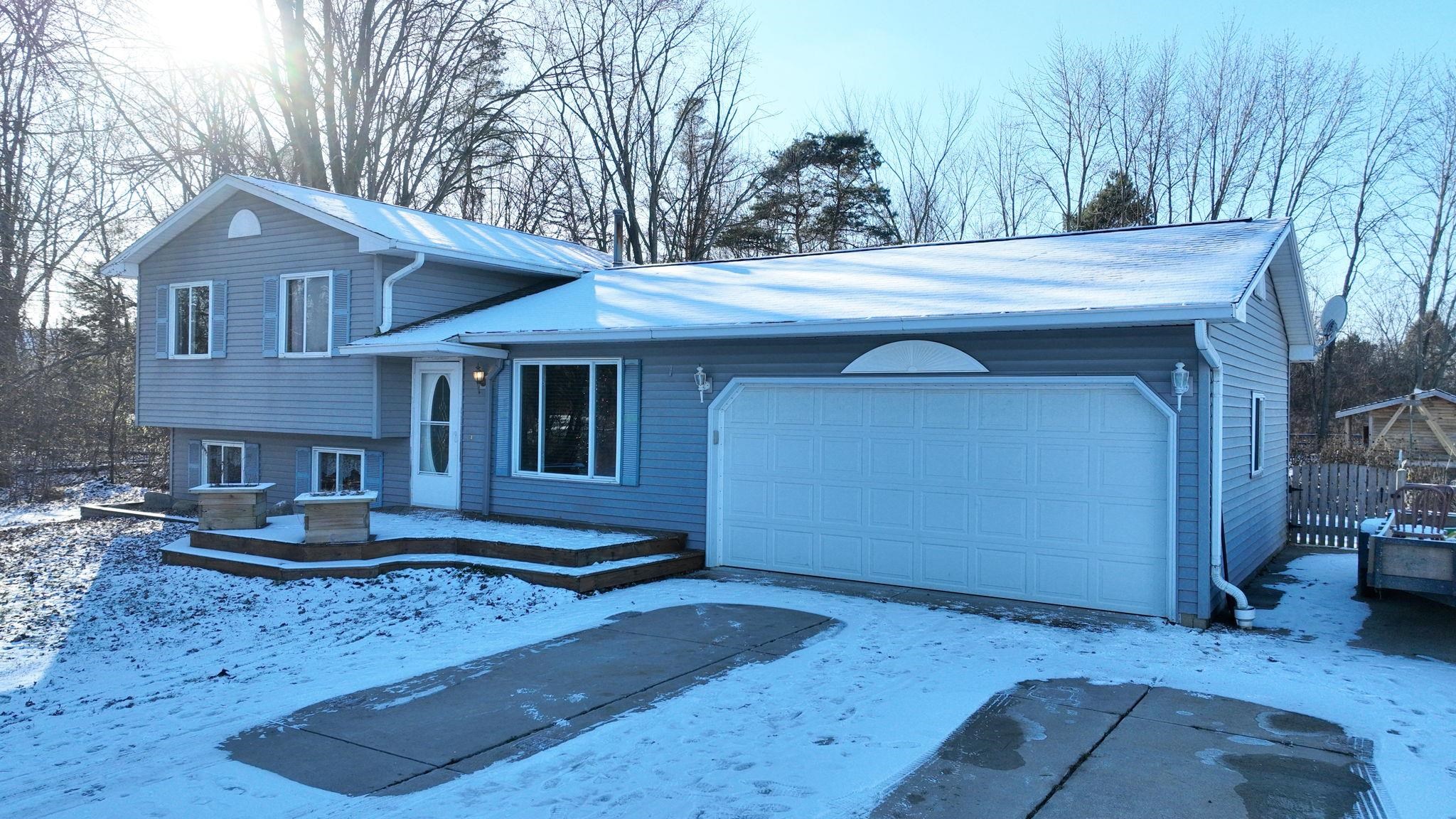 11135 North Lewis Road Clio, MI 48420 - Photo 51 of 54 50163113-48403b6f-ee1e-47ea-8d8e-d1d3b51fbe42.JPG