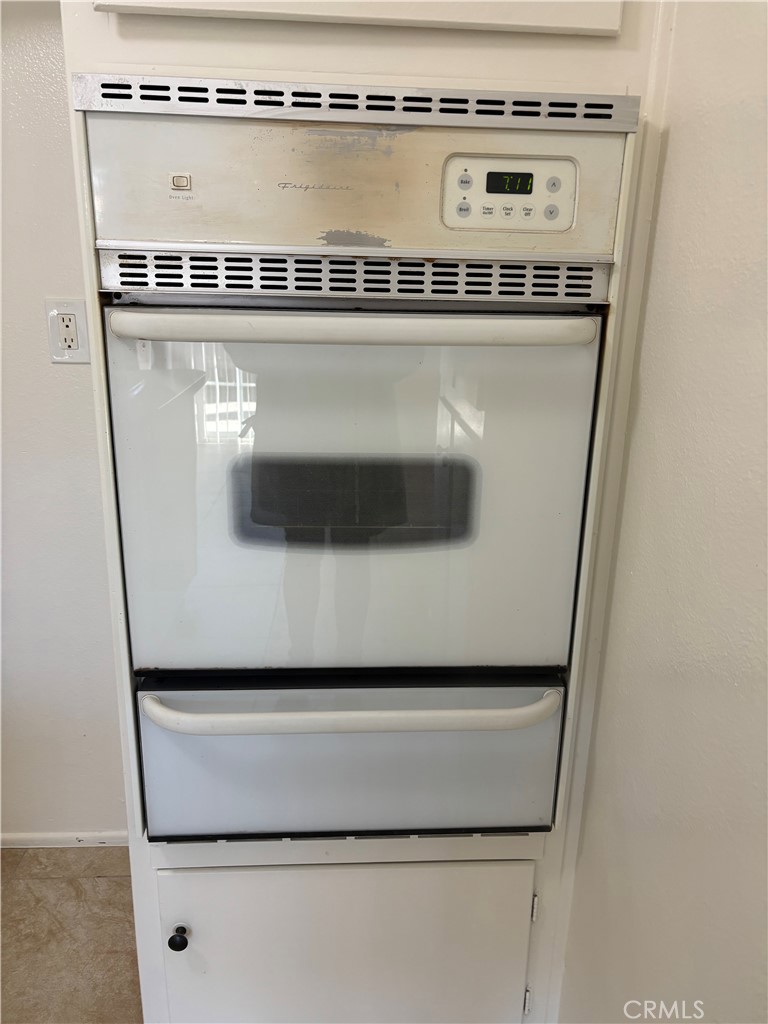 216 South Ridgeway Street Anaheim, CA 92804 - Photo 13 of 16