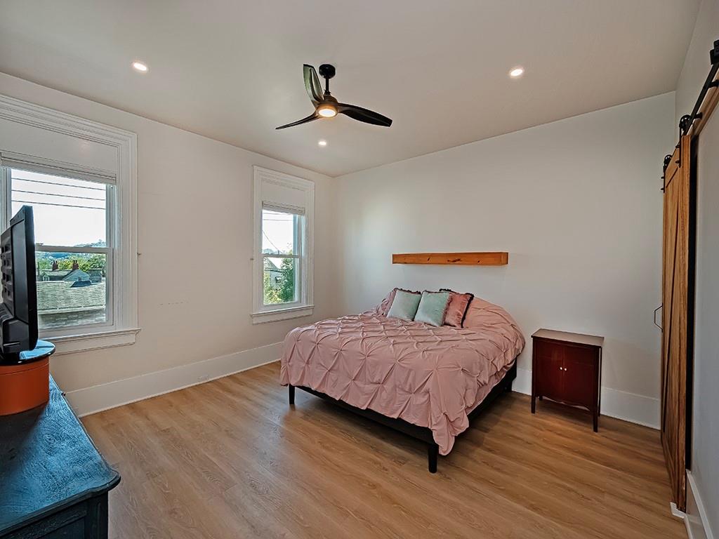 2120 Lowrie Street Pittsburgh, PA 15212 - Photo 32 of 40