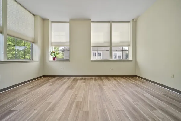 $3,300 | 24 Cobblestone Lane, Unit 405, Gloucester, MA 01930