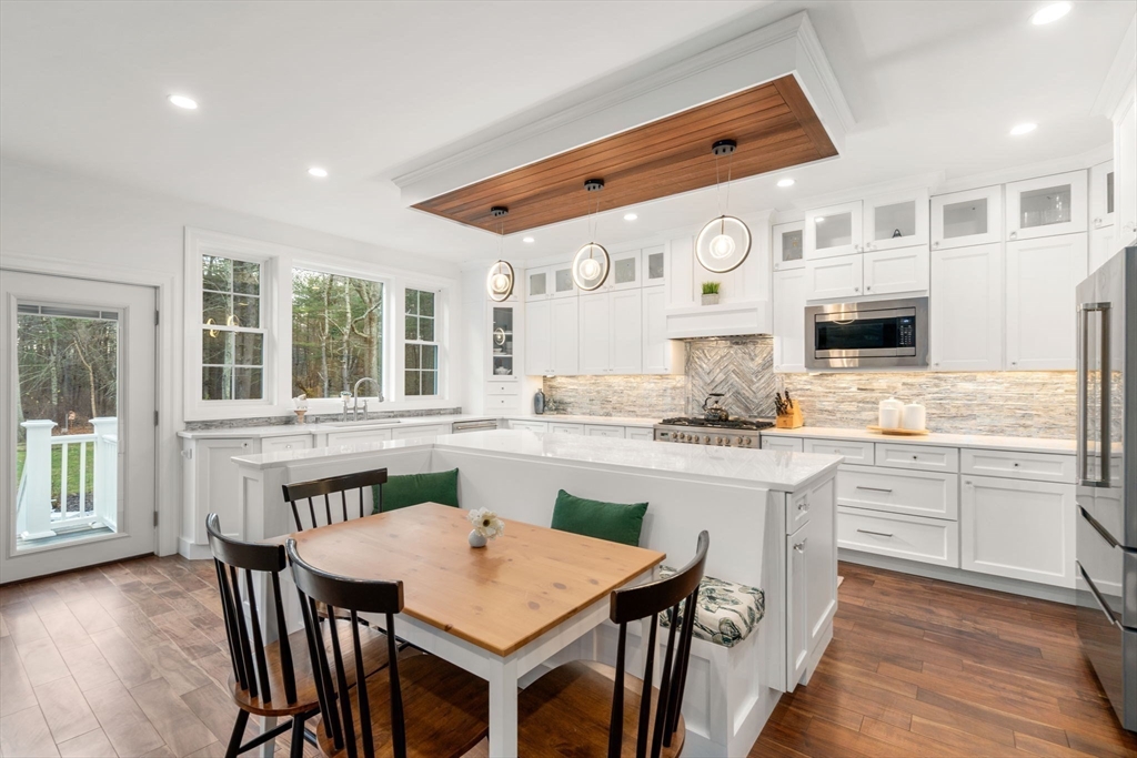 60 Claybrook Road Dover, MA 02030 - Photo 13 of 34