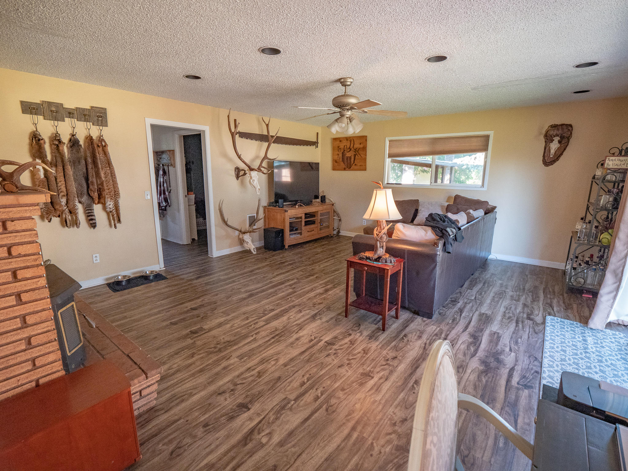 9045 Fairview Road Tillamook, OR 97141 - Photo 19 of 32 P1088031