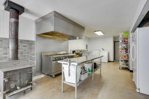 48127 Dunlap Road Miramonte, CA 93641 - Photo 7 of 35 House 1: Commercial Kitchen