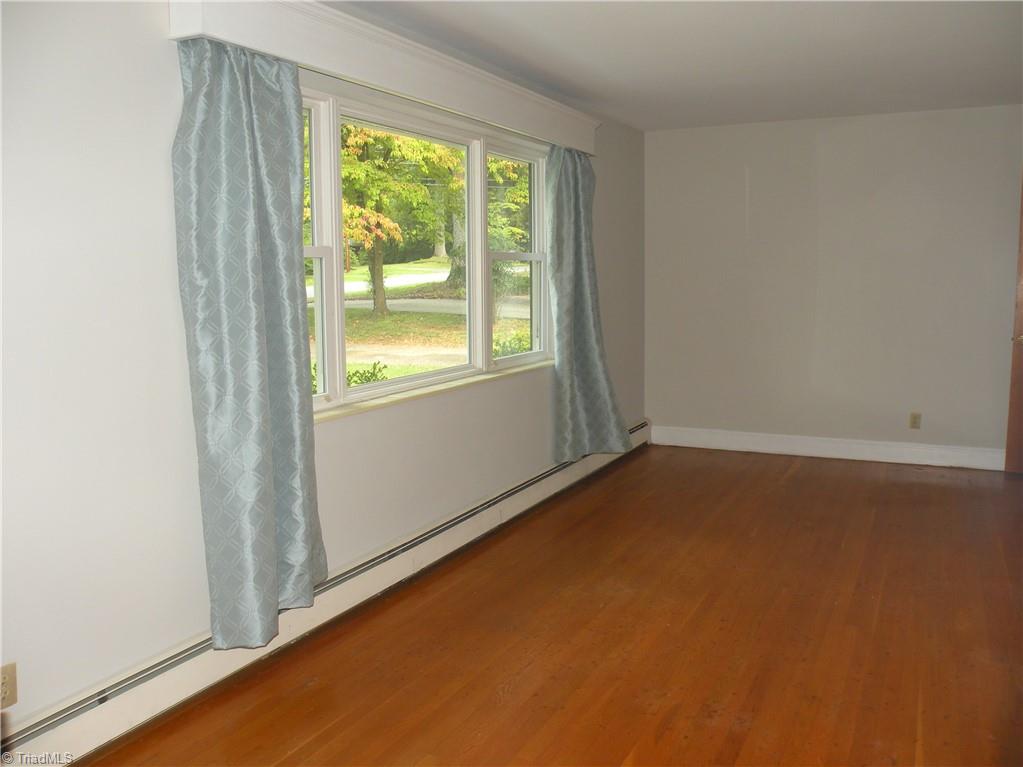 2420 Farmbrook Road Winston-Salem, NC 27103 - Photo 3 of 31 Gallery Image 3