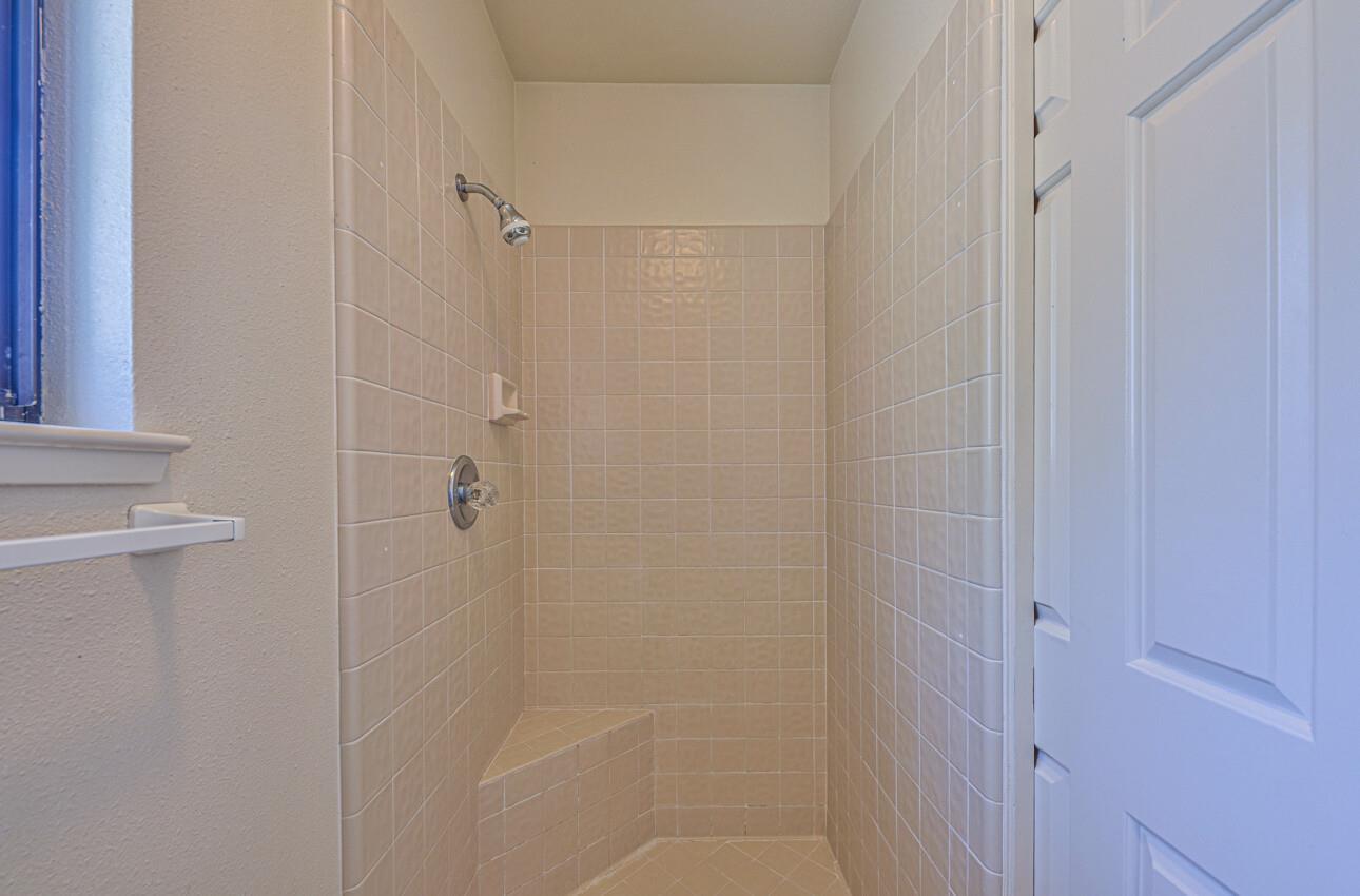 22105 Ranchito Drive Salinas, CA 93908 - Photo 29 of 38