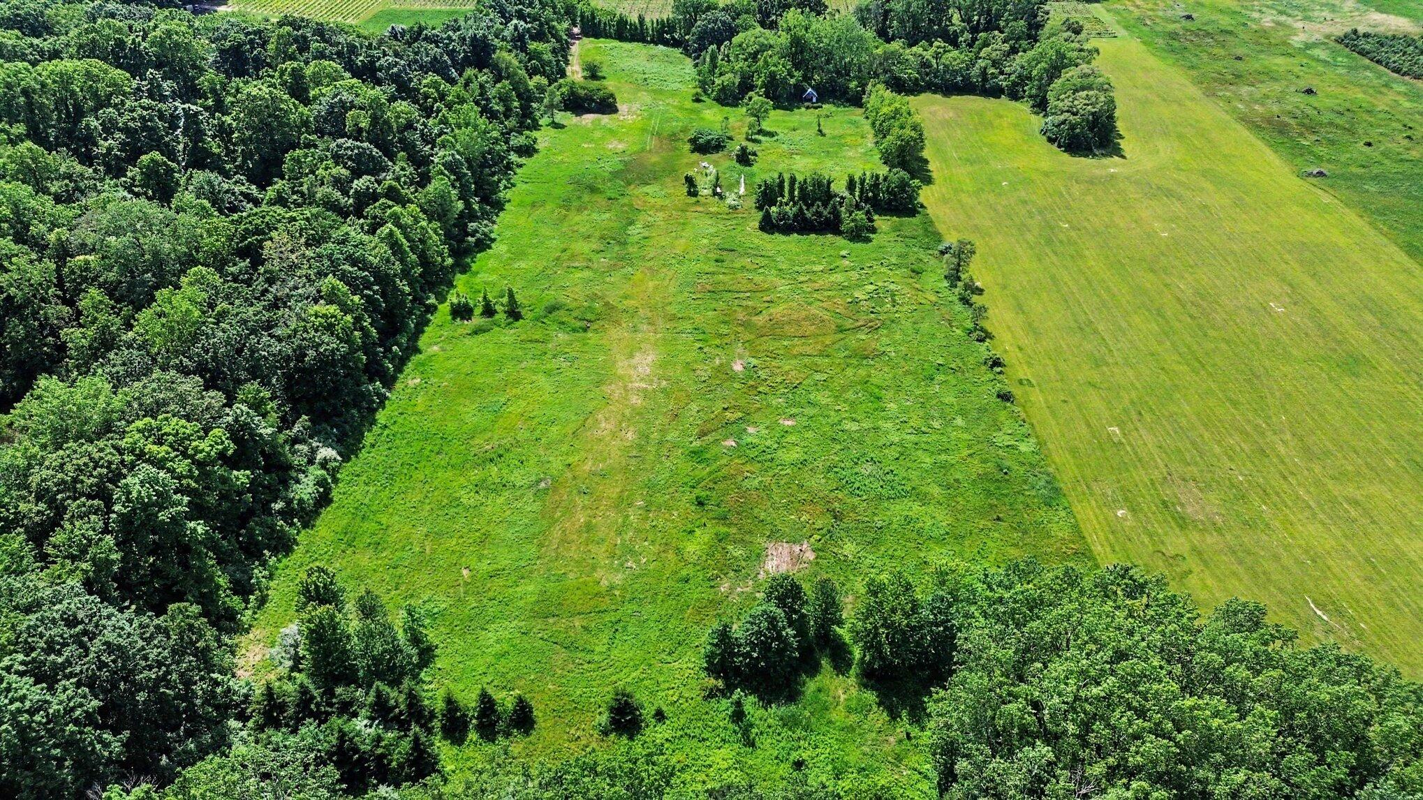 1301 North Benton Center Road Benton Harbor, MI 49022 - Photo 20 of 22 014_file_1470