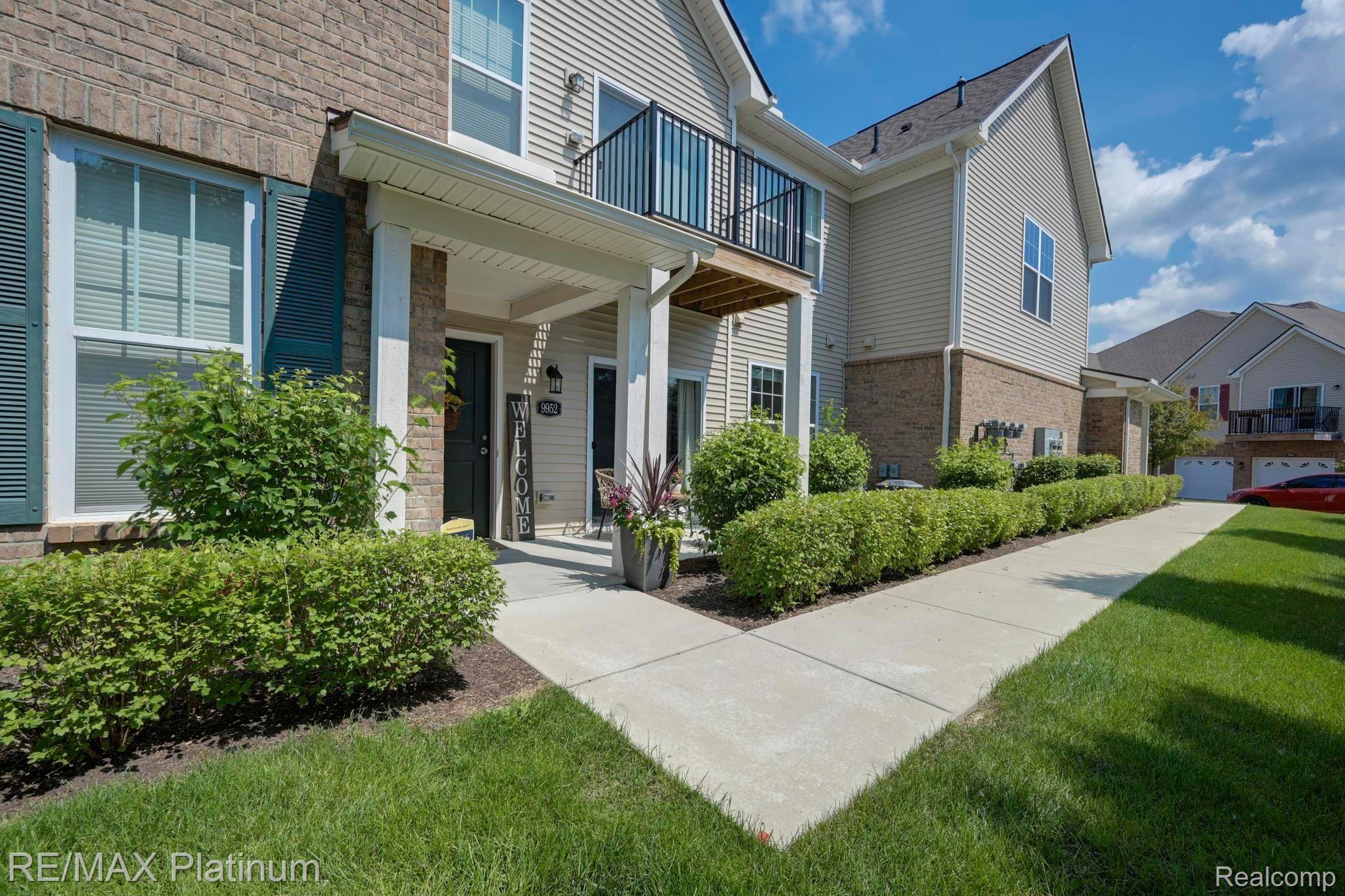9952 Ridge Run Street Howell, MI 48855 - Photo 2 of 34 Gallery Image 2