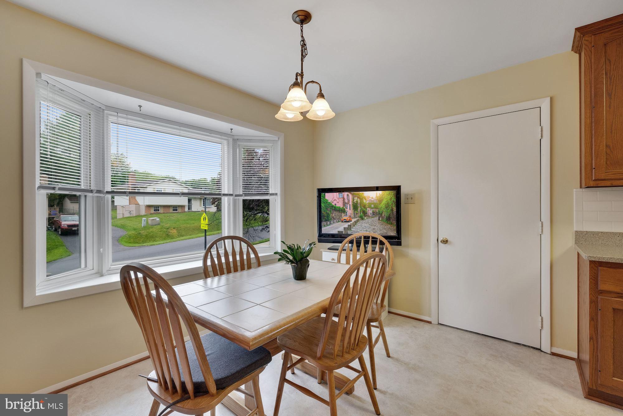 24105 Log House Road Gaithersburg, MD 20882 - Photo 17 of 34 Gallery Image 17