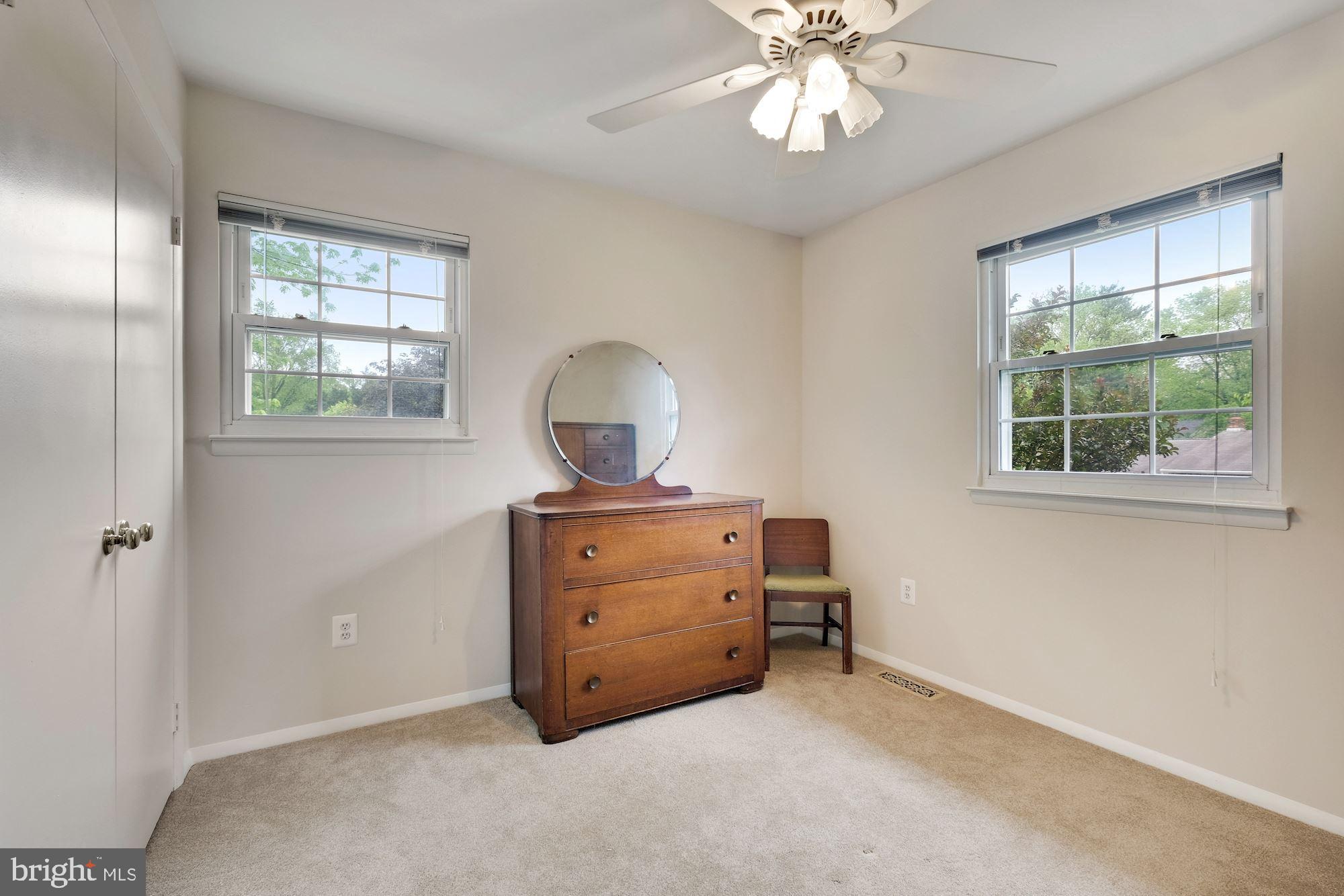 24105 Log House Road Gaithersburg, MD 20882 - Photo 22 of 34 Gallery Image 22