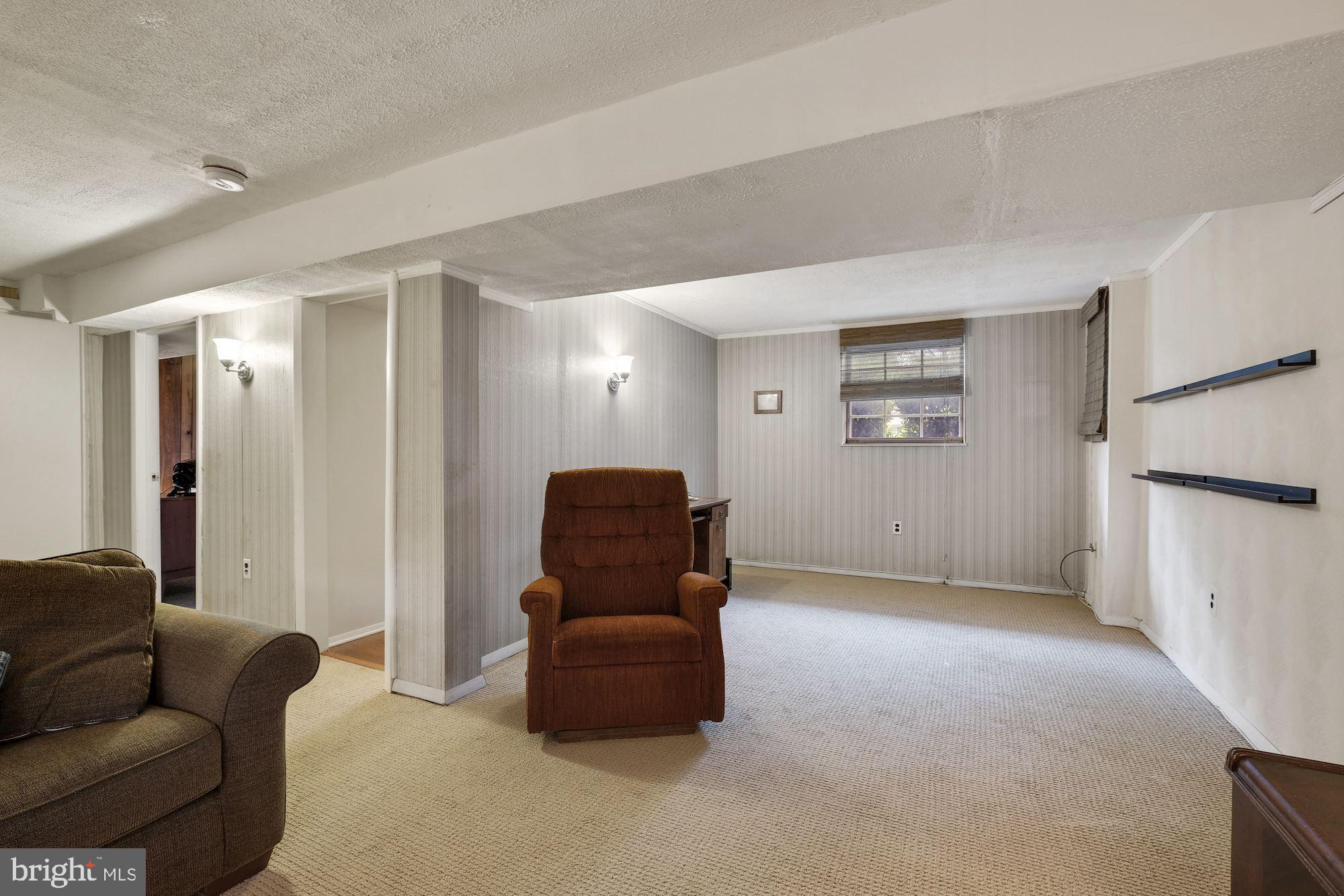 24105 Log House Road Gaithersburg, MD 20882 - Photo 24 of 34 Gallery Image 24