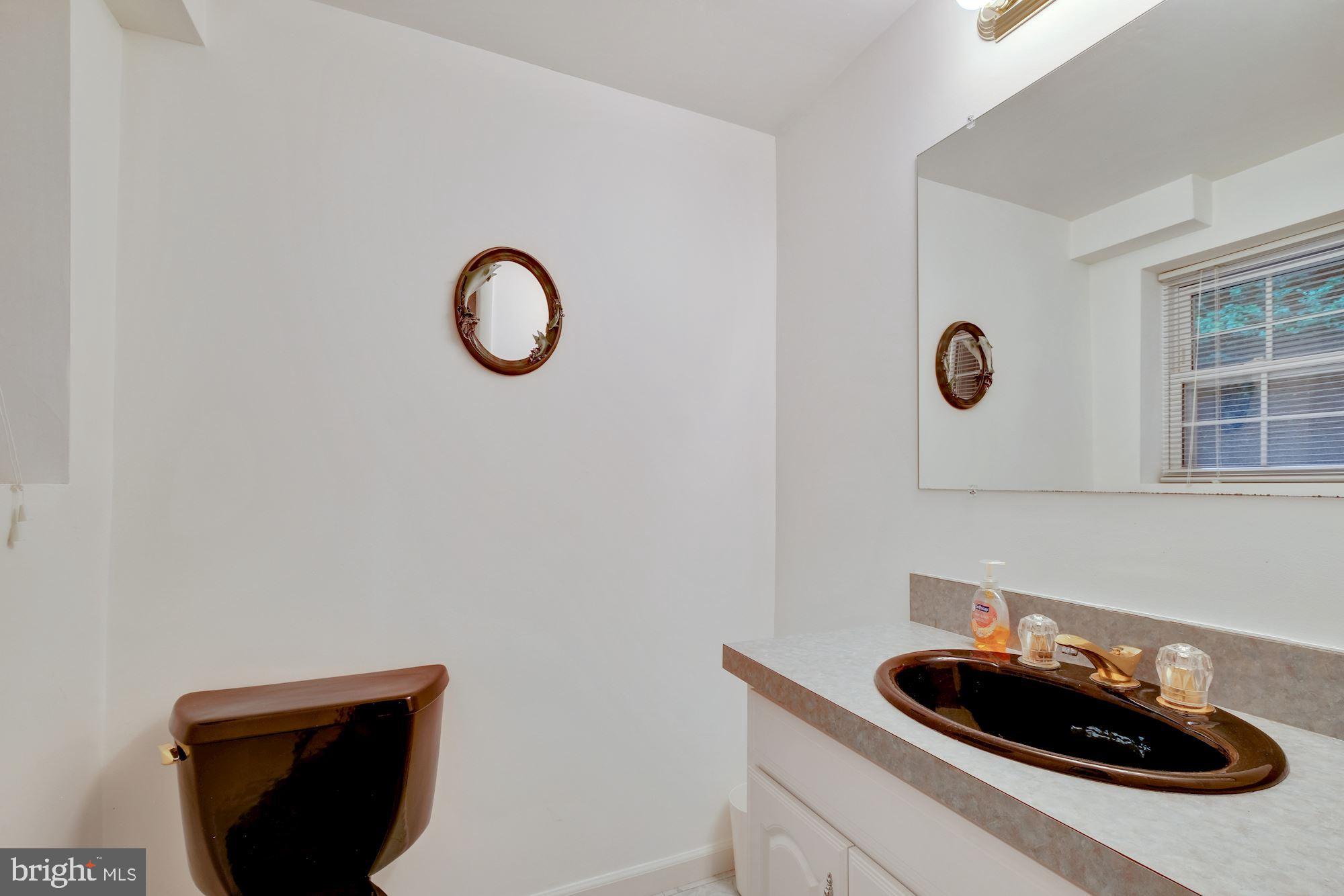 24105 Log House Road Gaithersburg, MD 20882 - Photo 27 of 34 Gallery Image 27