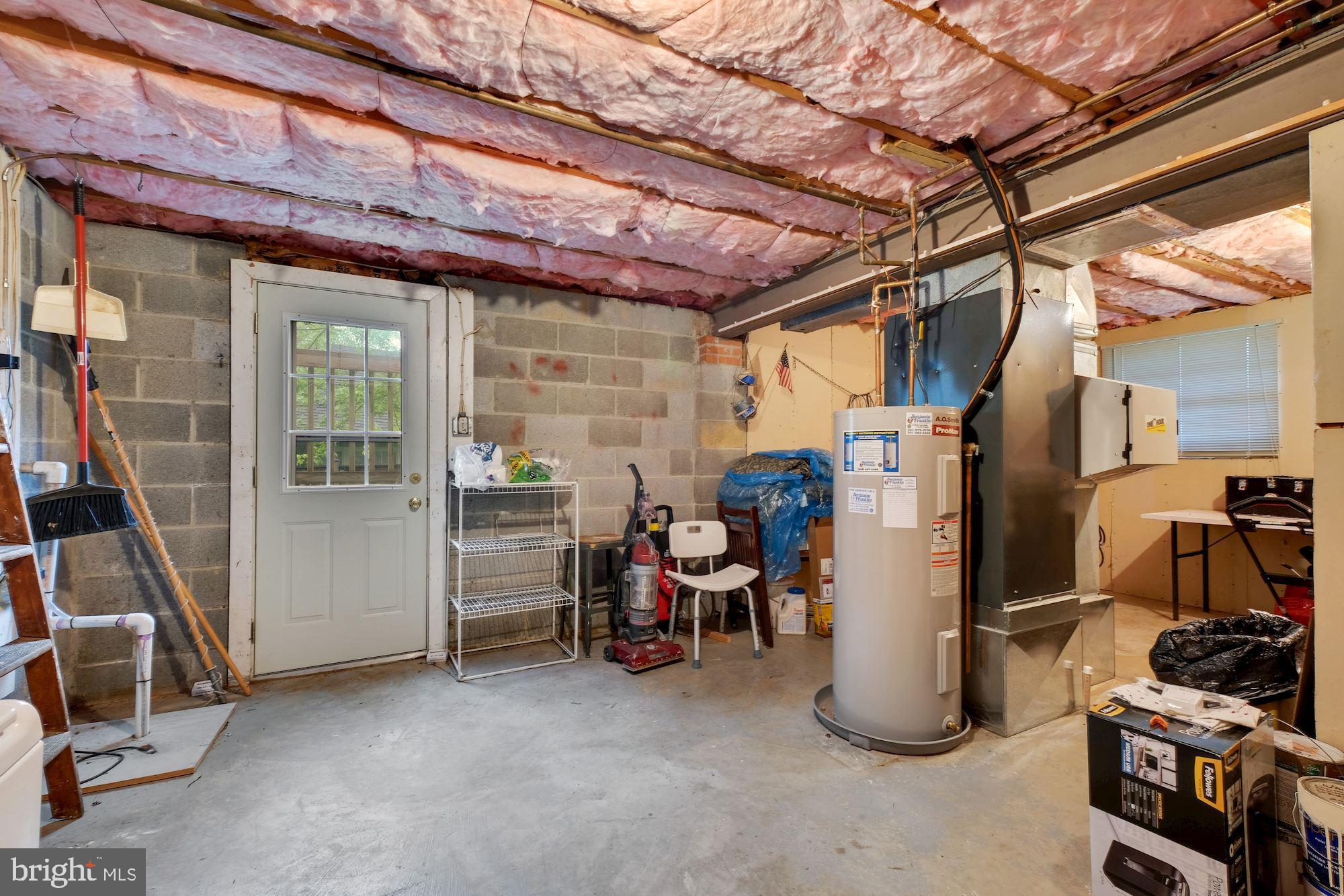 24105 Log House Road Gaithersburg, MD 20882 - Photo 29 of 34 Gallery Image 29