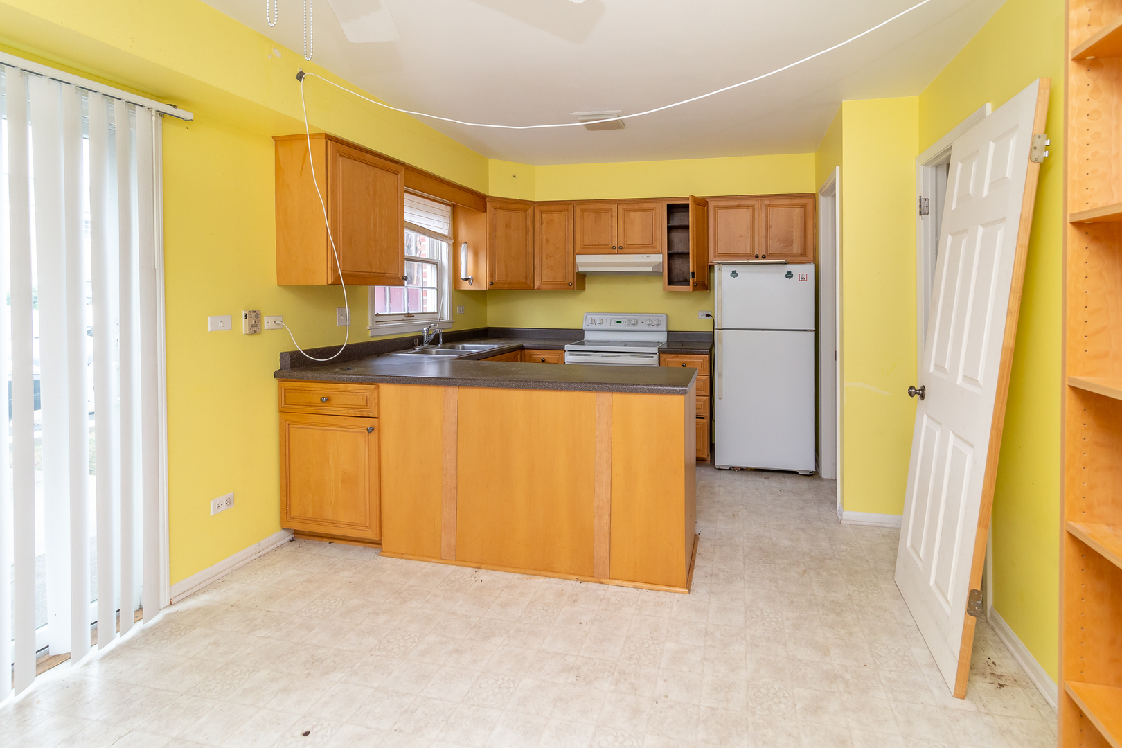 2156 Rugen Road, Unit E Glenview, IL 60025 - Photo 8 of 17